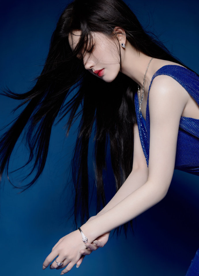 真实破女处免费看AG真人旗舰厅(图1)